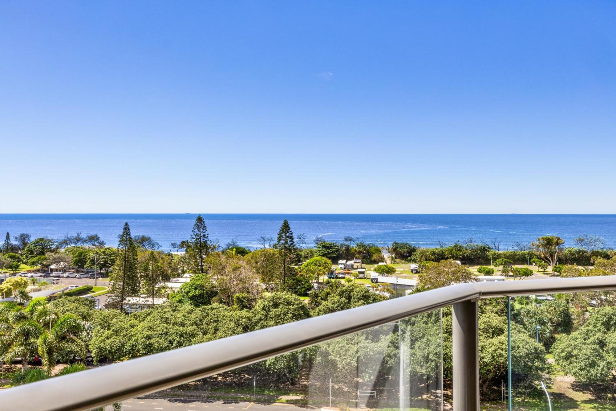 Maroochy Sands Holiday Apartments มารูชิดอร์ ภายนอก รูปภาพ